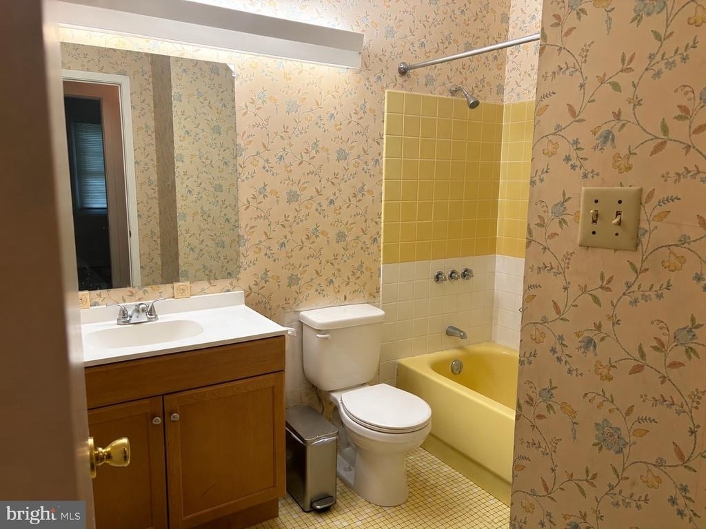 2207 Hyson Place - Photo 16
