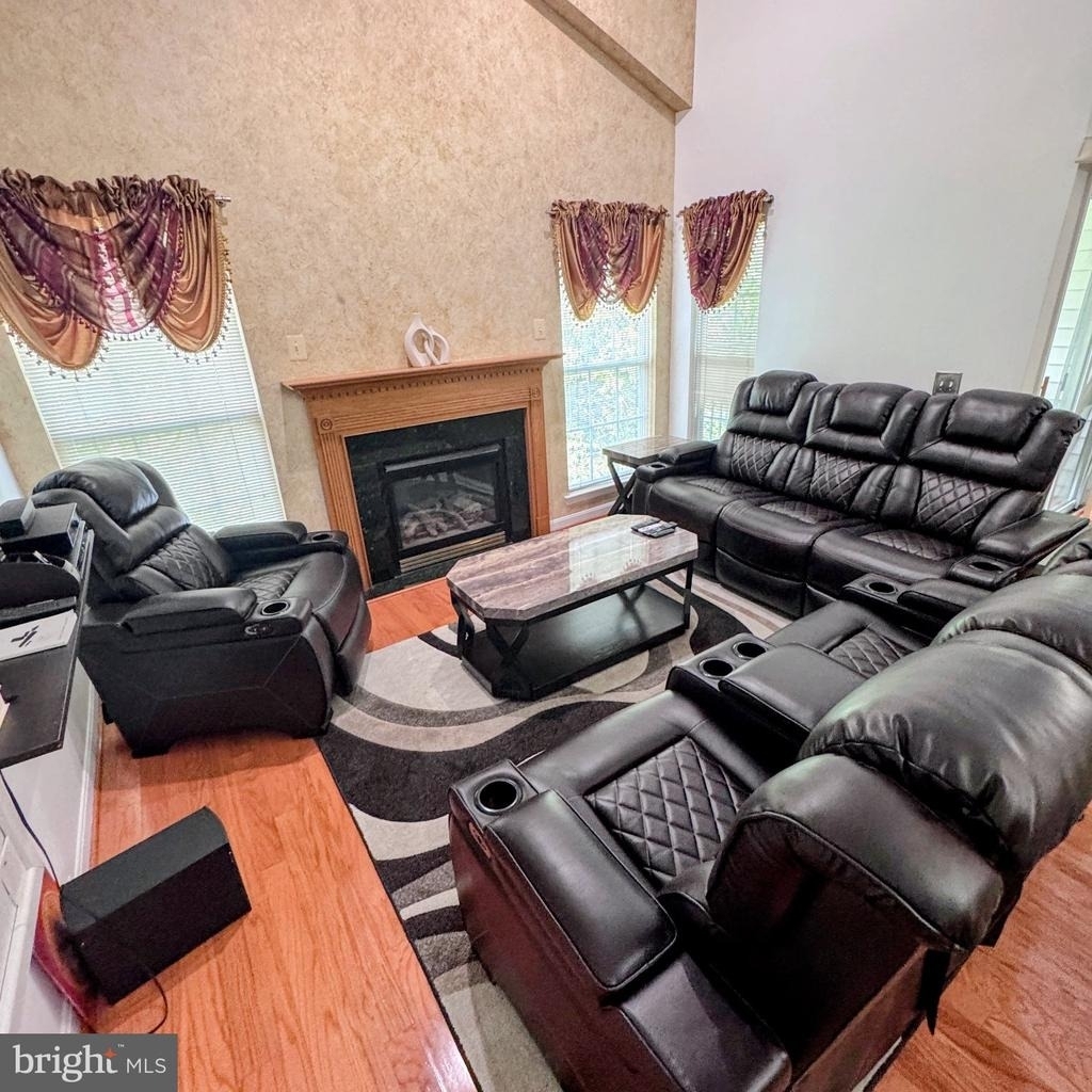 15616 Everglade Lane - Photo 4