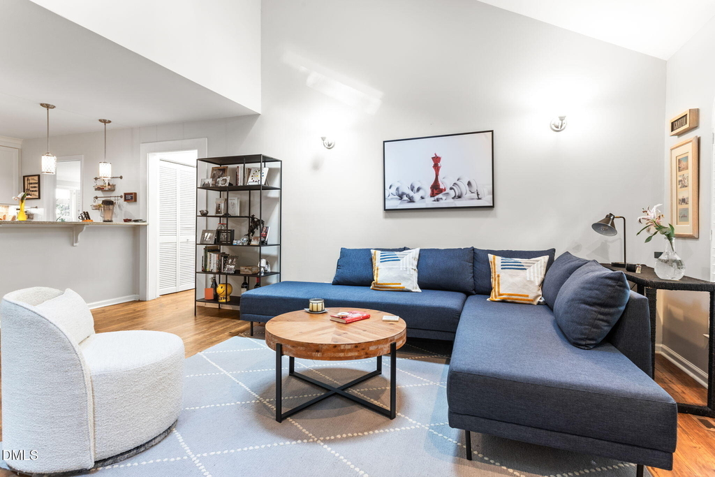 69 Margaret Place - Photo 4