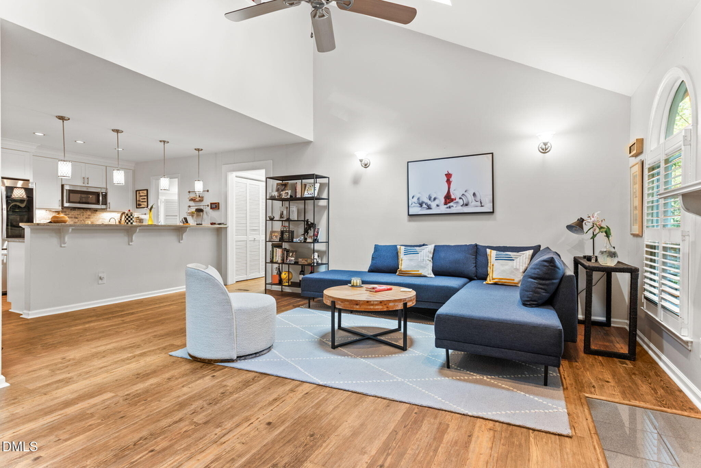 69 Margaret Place - Photo 1