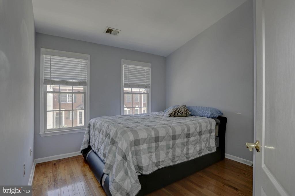 11906 Castlegate Court - Photo 29