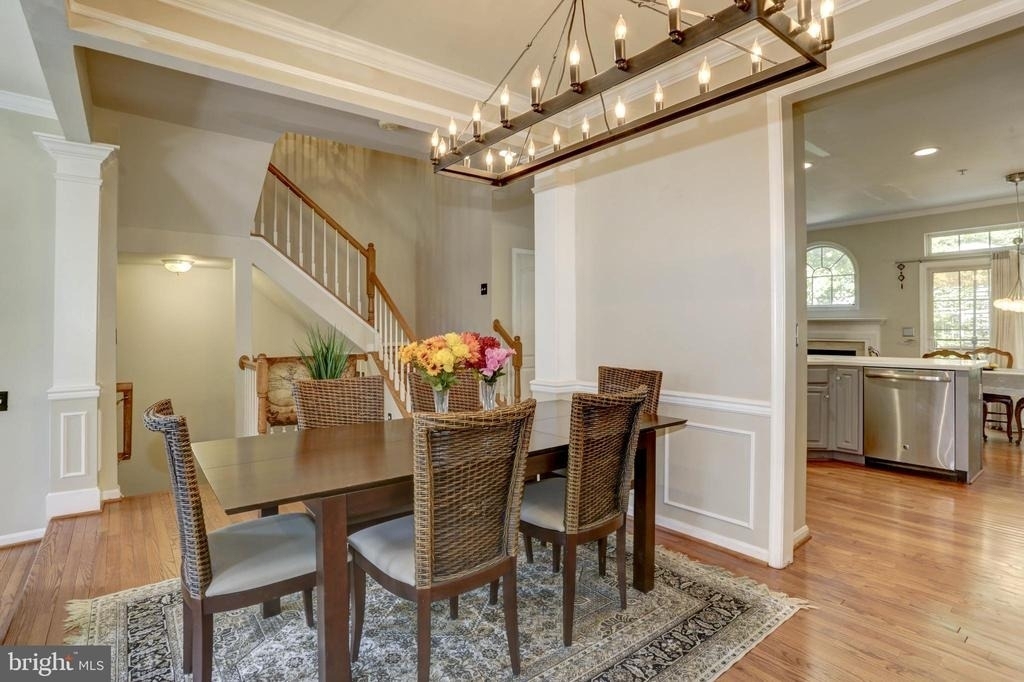 11906 Castlegate Court - Photo 8