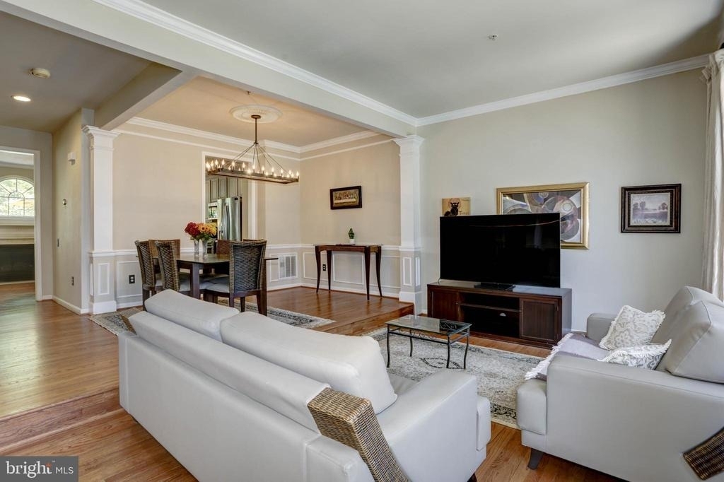 11906 Castlegate Court - Photo 5