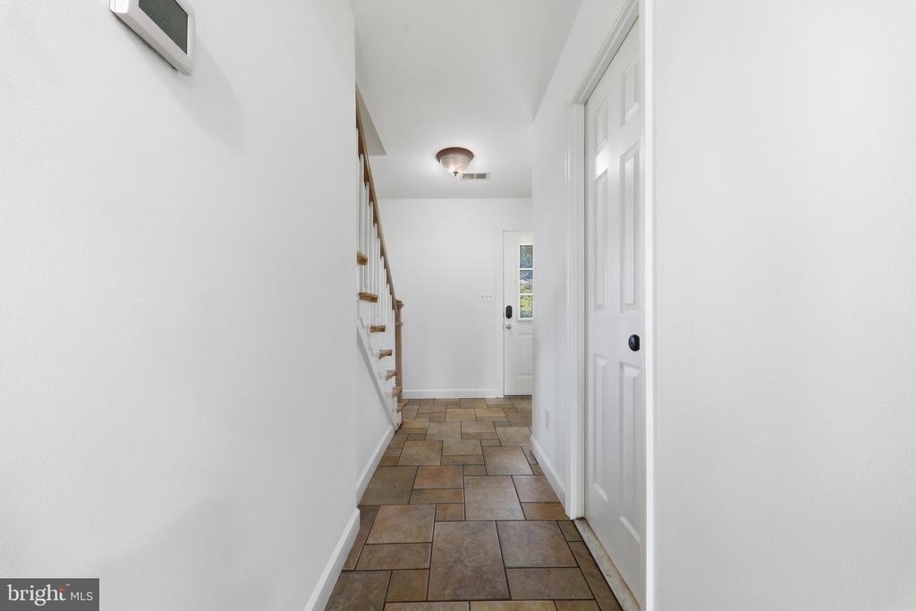 20104 Westerly Avenue - Photo 2
