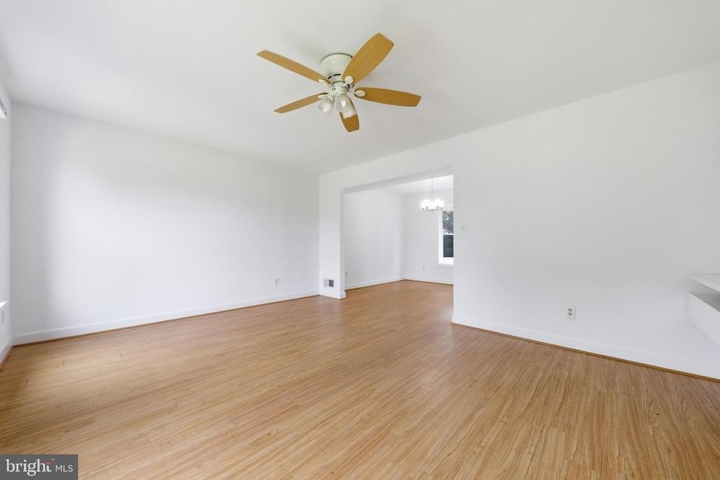 20104 Westerly Avenue - Photo 3