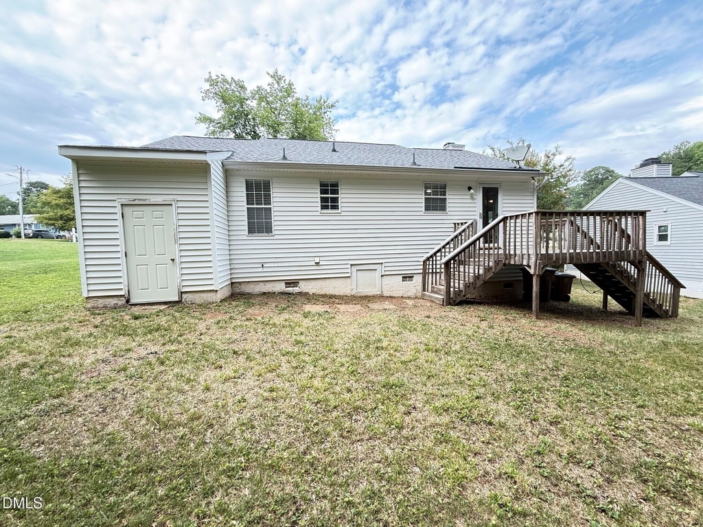 610 E Jones Avenue - Photo 22