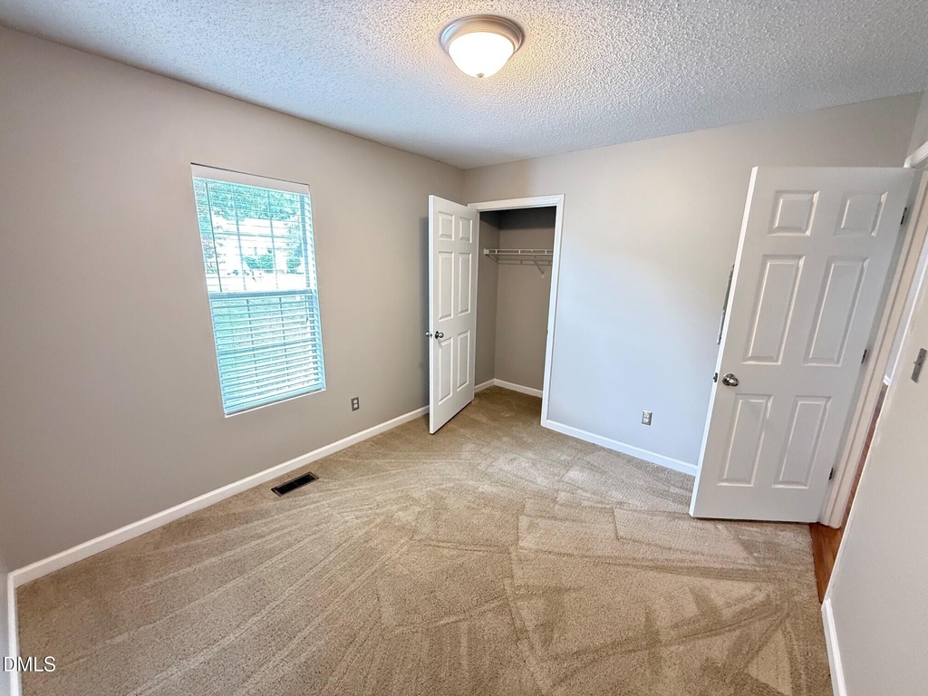 610 E Jones Avenue - Photo 14