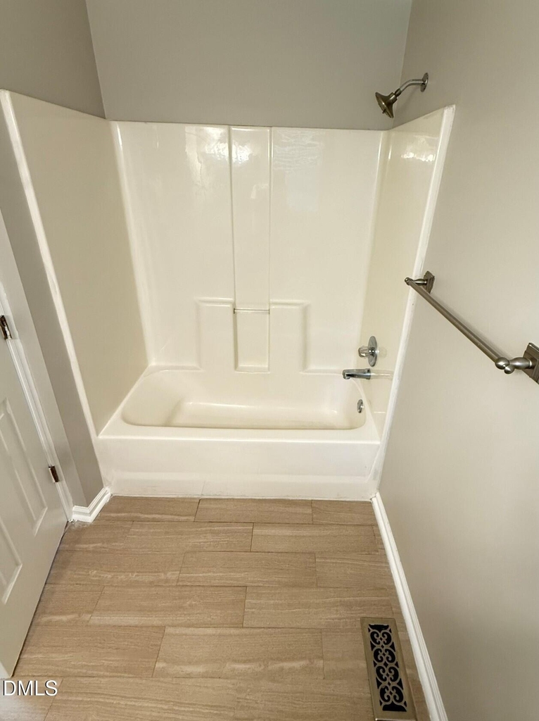610 E Jones Avenue - Photo 12