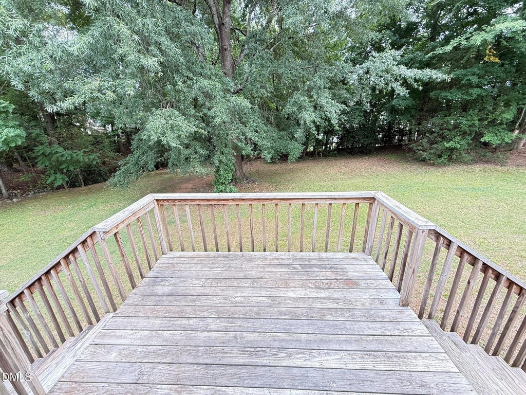 610 E Jones Avenue - Photo 20