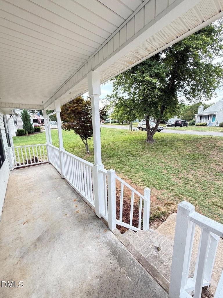 610 E Jones Avenue - Photo 19