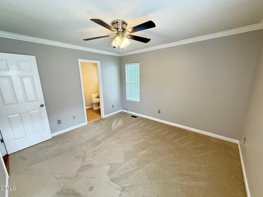 610 E Jones Avenue - Photo 9