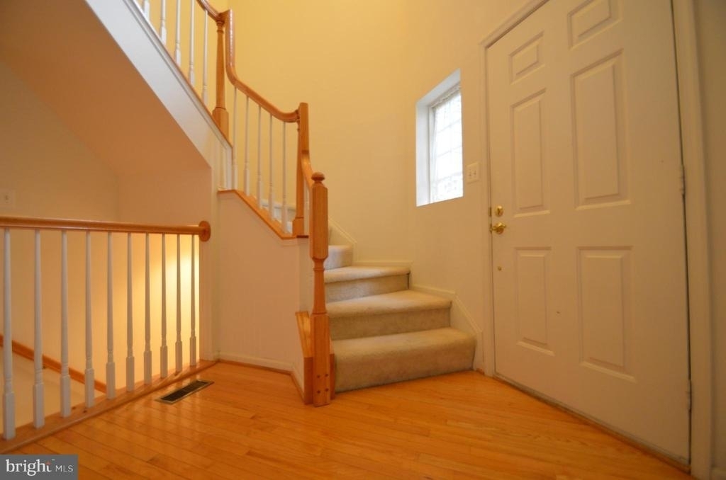 325 Winter Walk Drive - Photo 2