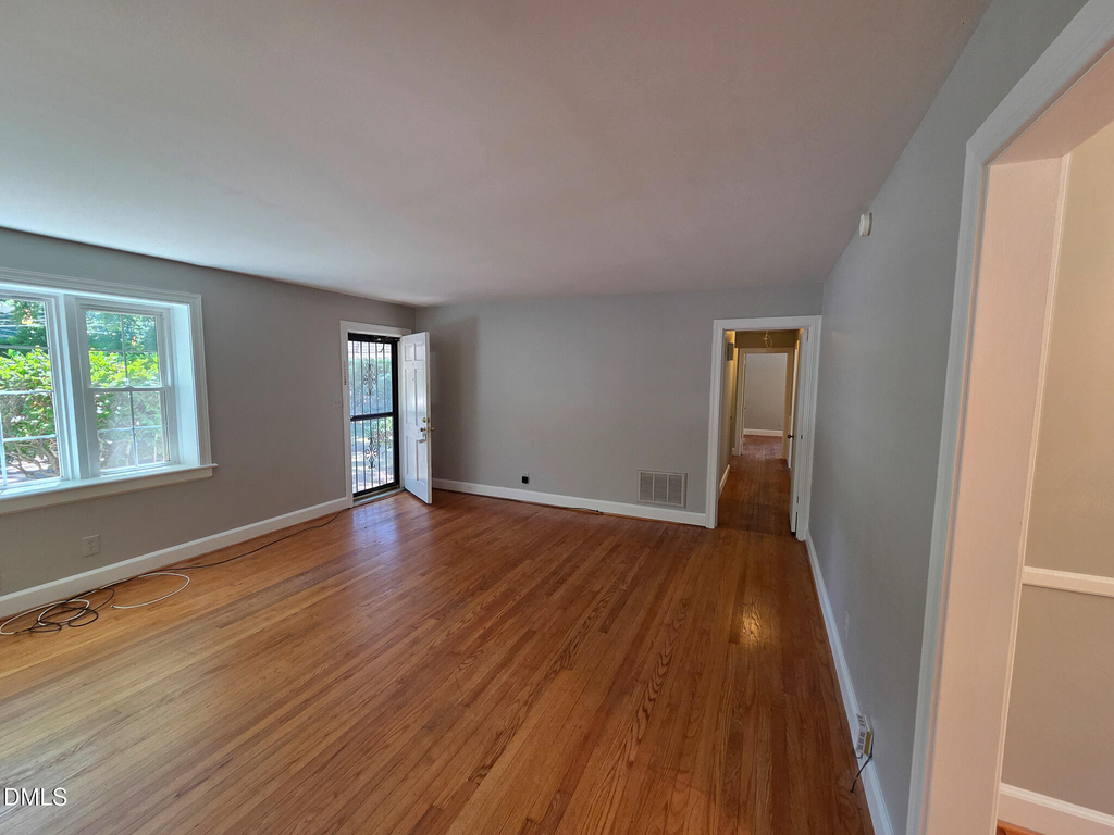 3428 Wade Avenue - Photo 14