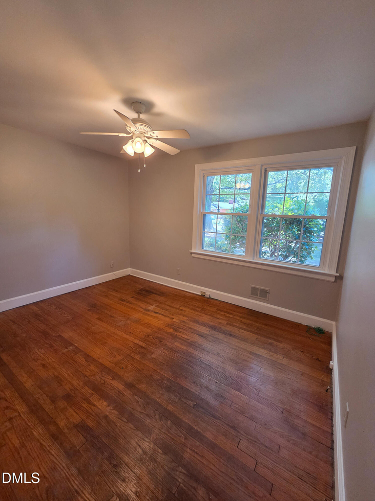 3428 Wade Avenue - Photo 6