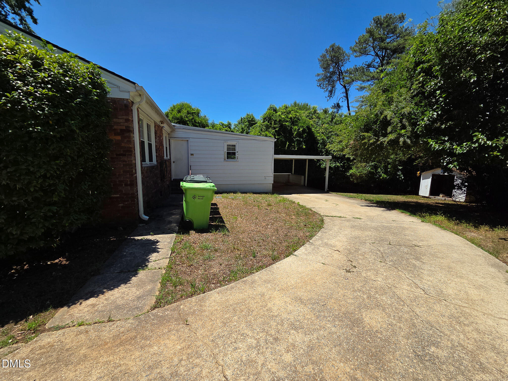 3428 Wade Avenue - Photo 28