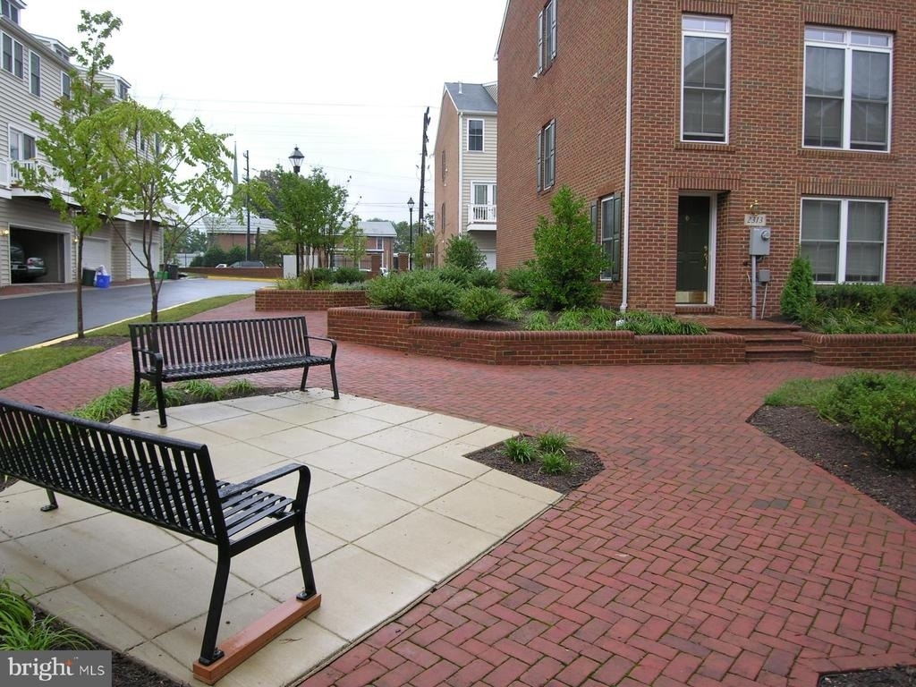 10600 Georgia Avenue - Photo 37