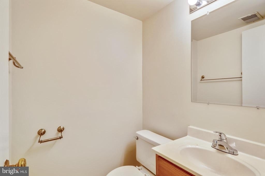 10600 Georgia Avenue - Photo 35