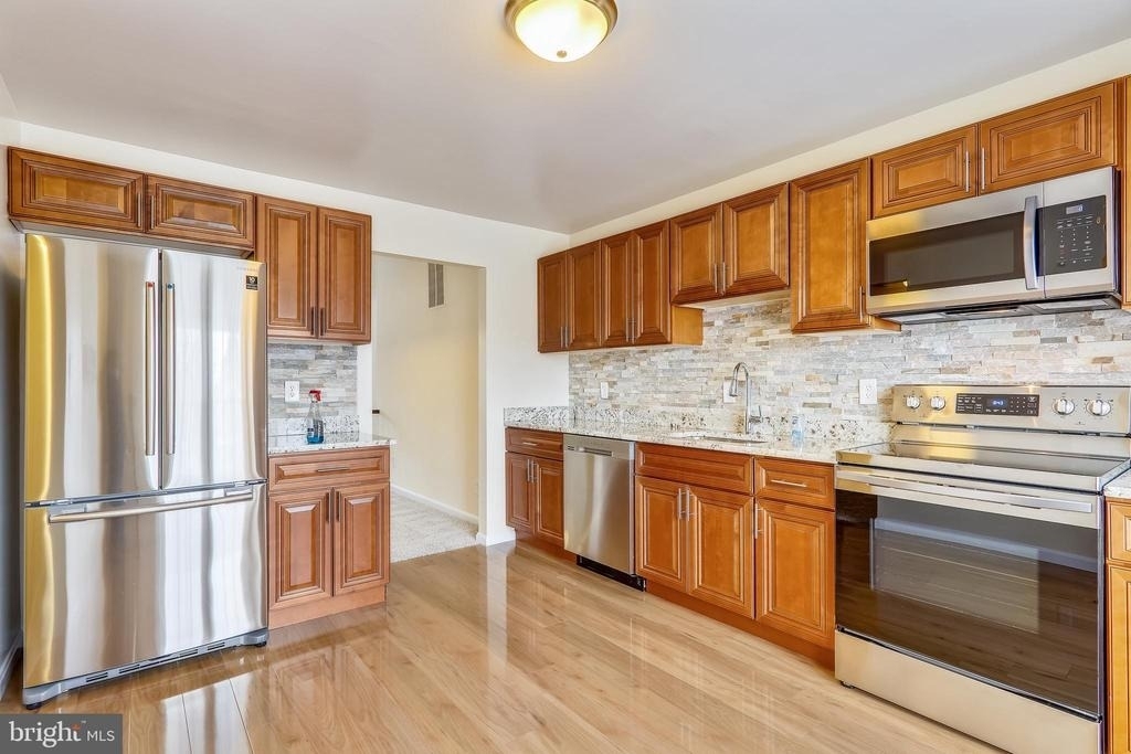 10600 Georgia Avenue - Photo 1
