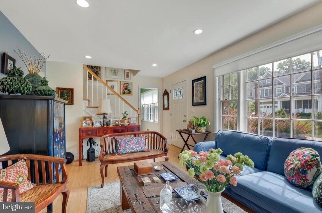 9504 Milstead Drive - Photo 5