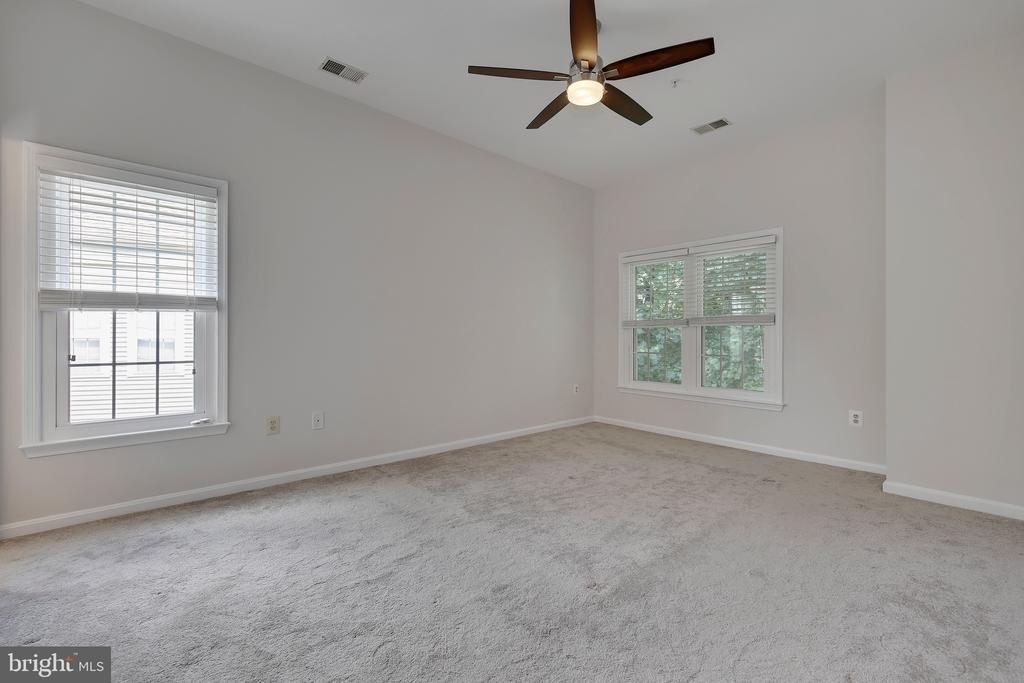 15305 Diamond Cove Terrace - Photo 9