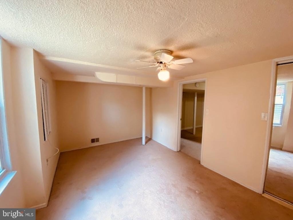 4418 Ives Street - Photo 8
