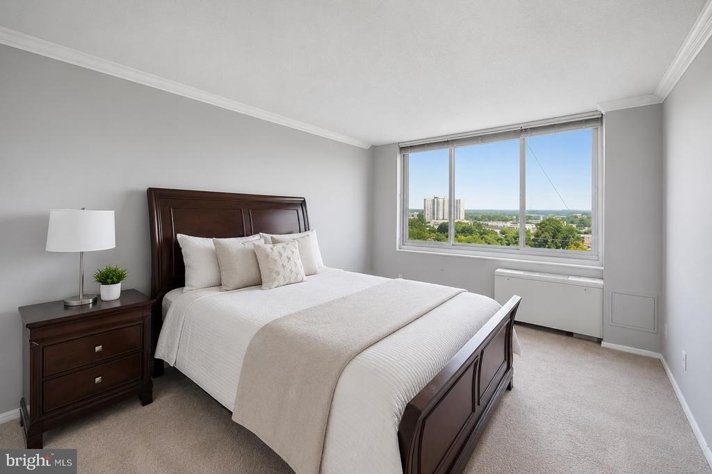 11801 Rockville Pike - Photo 17