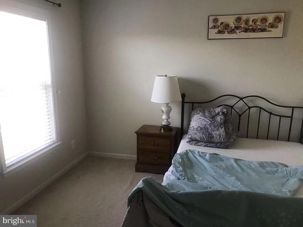 18621 Woodgate Place - Photo 4
