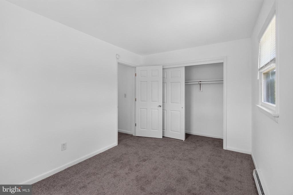 351 Calvert Street - Photo 6