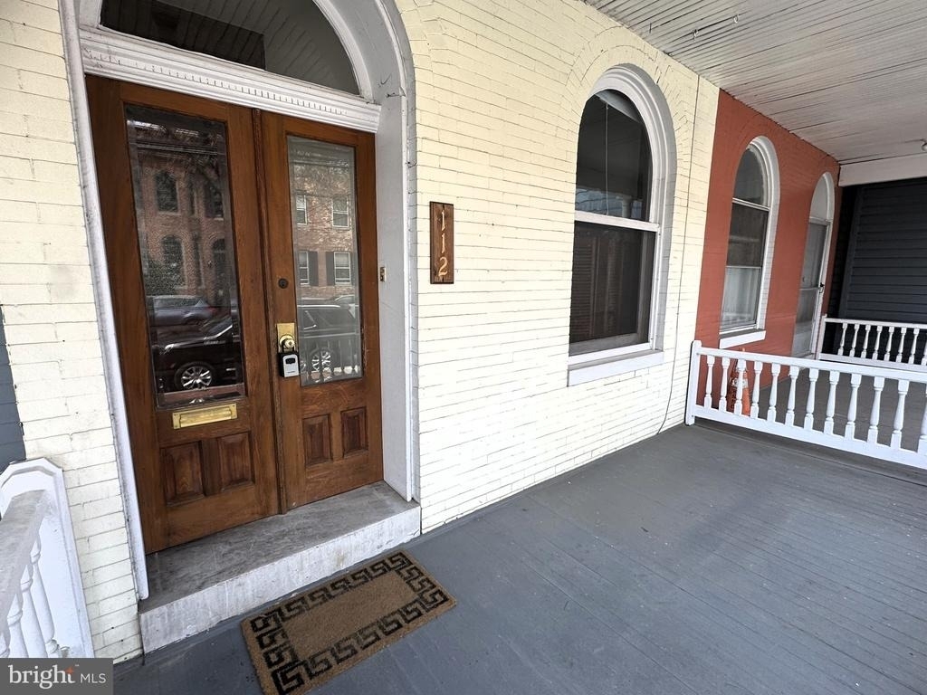 112 E 3rd Street - Photo 3