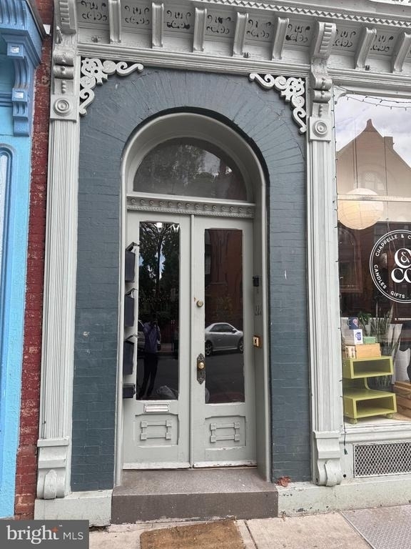 221 Market Street - Photo 2
