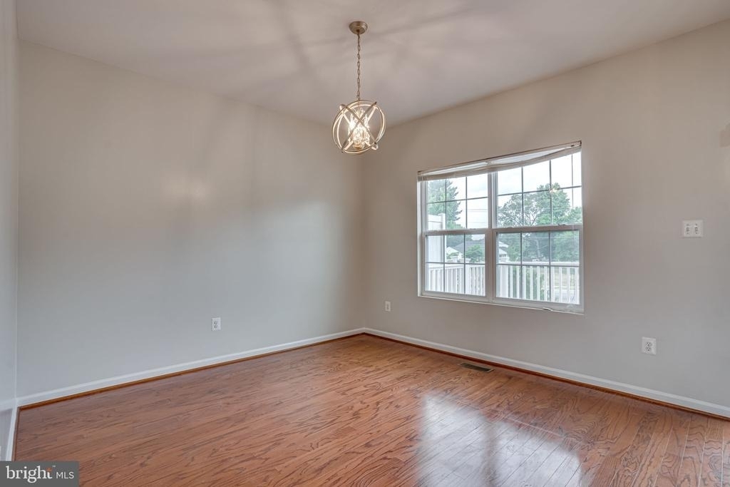 2895 Sedgemore Place - Photo 6