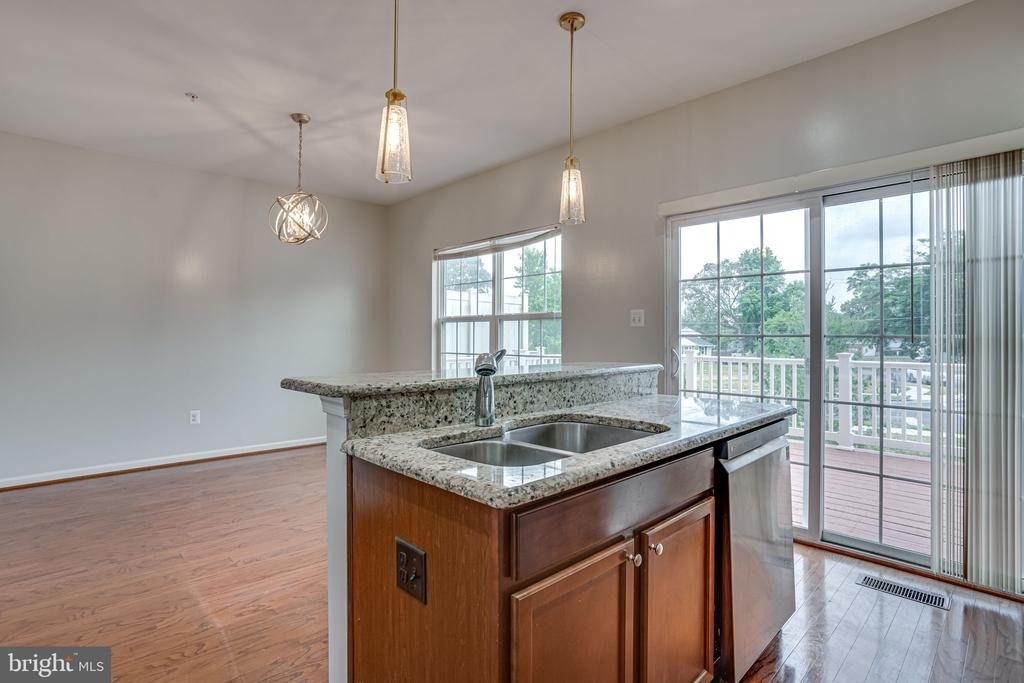 2895 Sedgemore Place - Photo 13