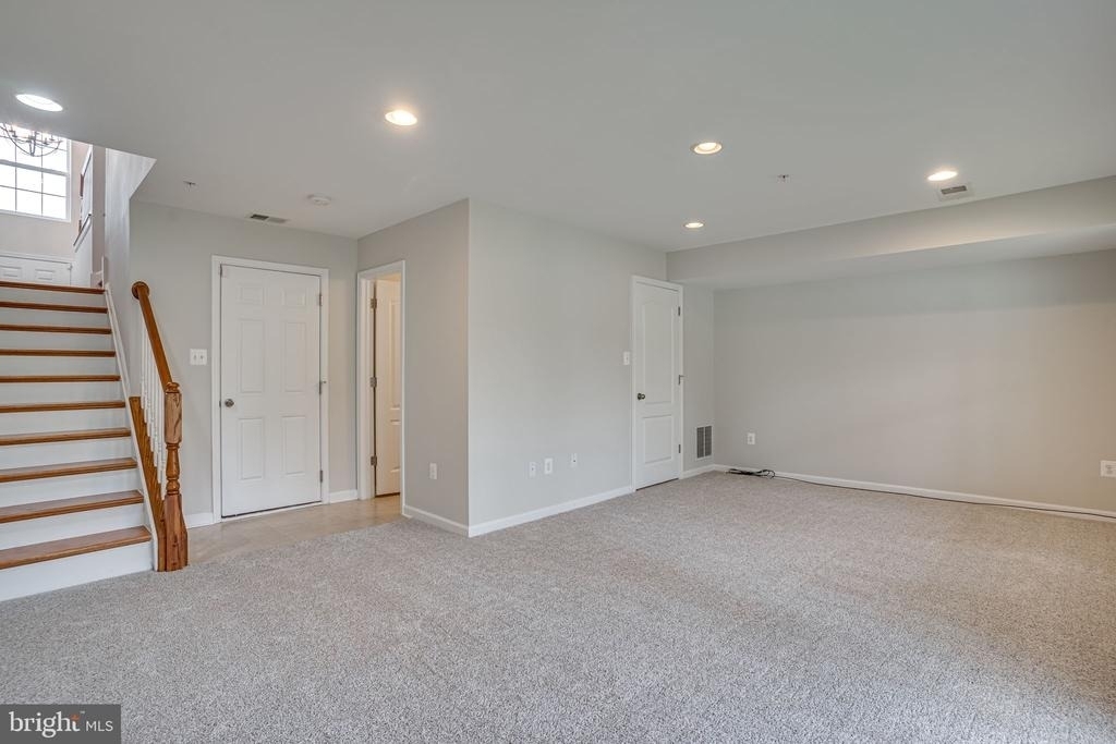2895 Sedgemore Place - Photo 31