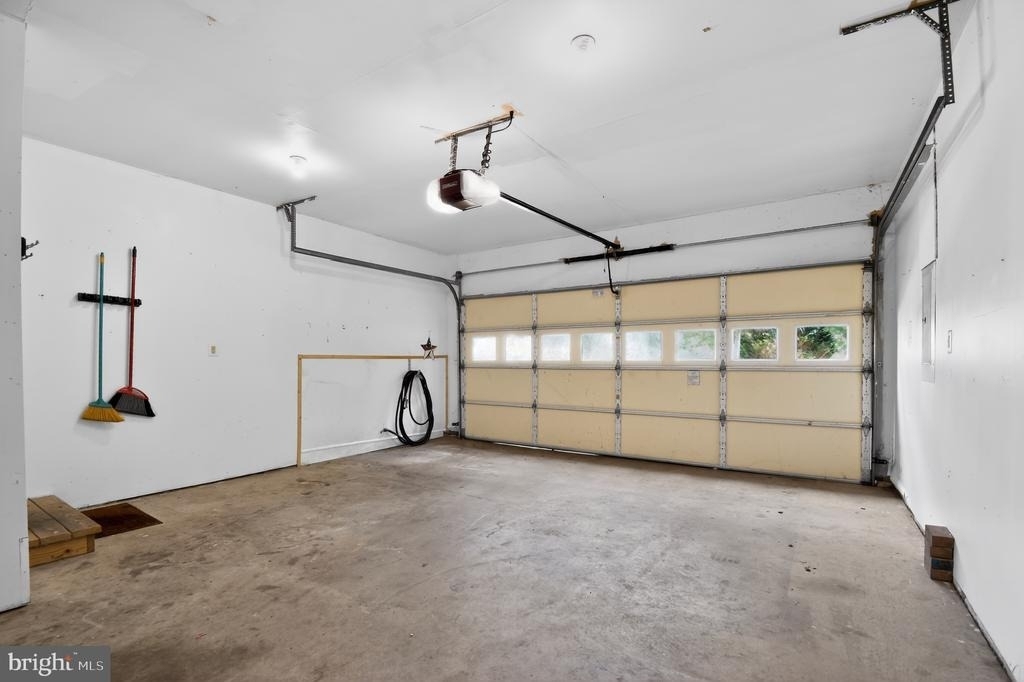 5118 Coach Court - Photo 14