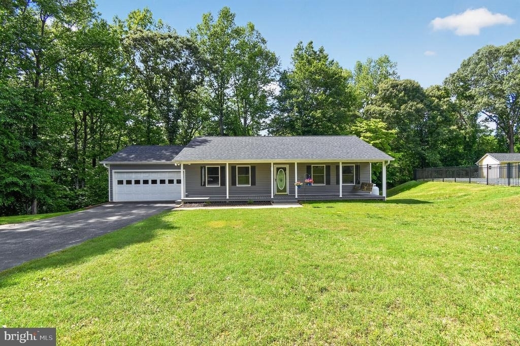 5118 Coach Court - Photo 0