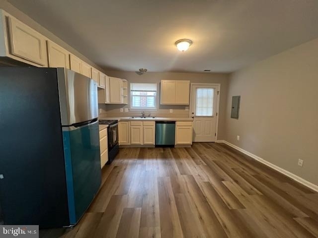 8828 Erie Avenue - Photo 3