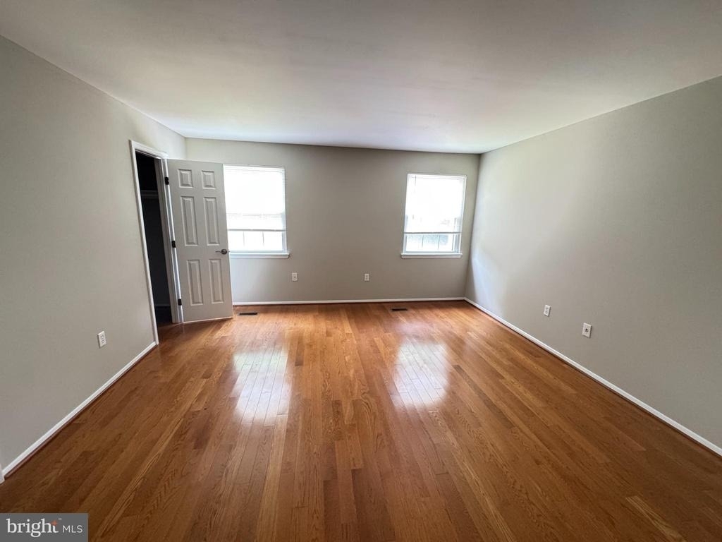 732 Wilton Farm - Photo 4