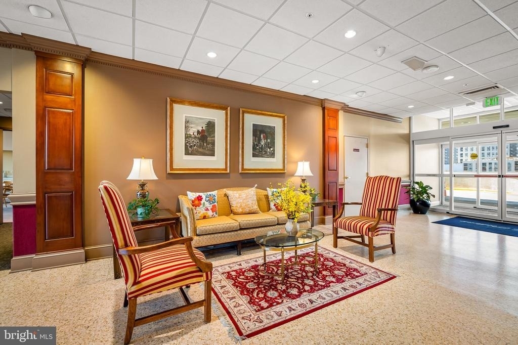 28 Allegheny Avenue - Photo 4