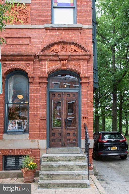 261 Robert Street - Photo 5