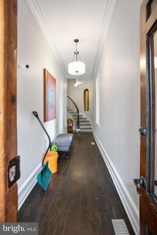 261 Robert Street - Photo 3