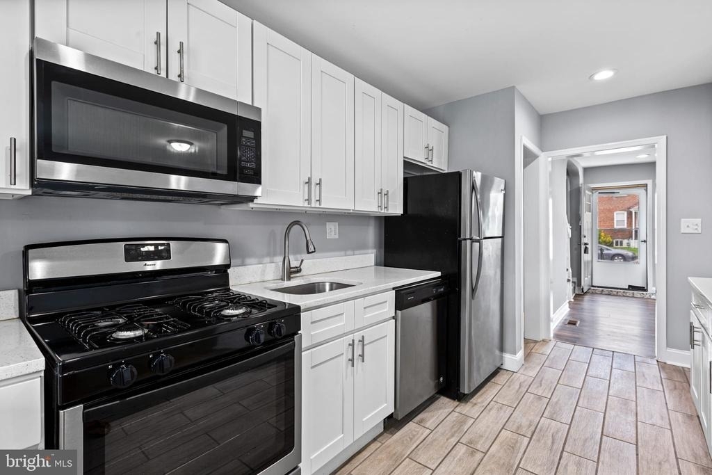 1015 Lyndhurst Street - Photo 13