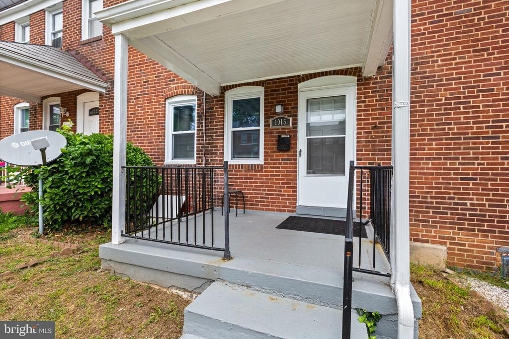 1015 Lyndhurst Street - Photo 4