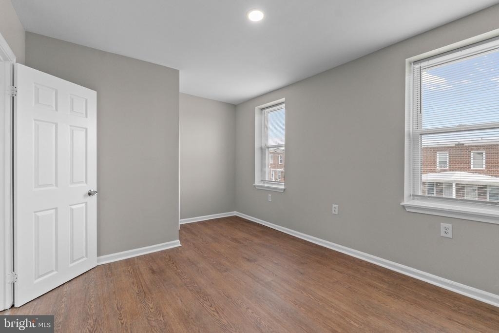 3427 Ravenwood Avenue - Photo 19