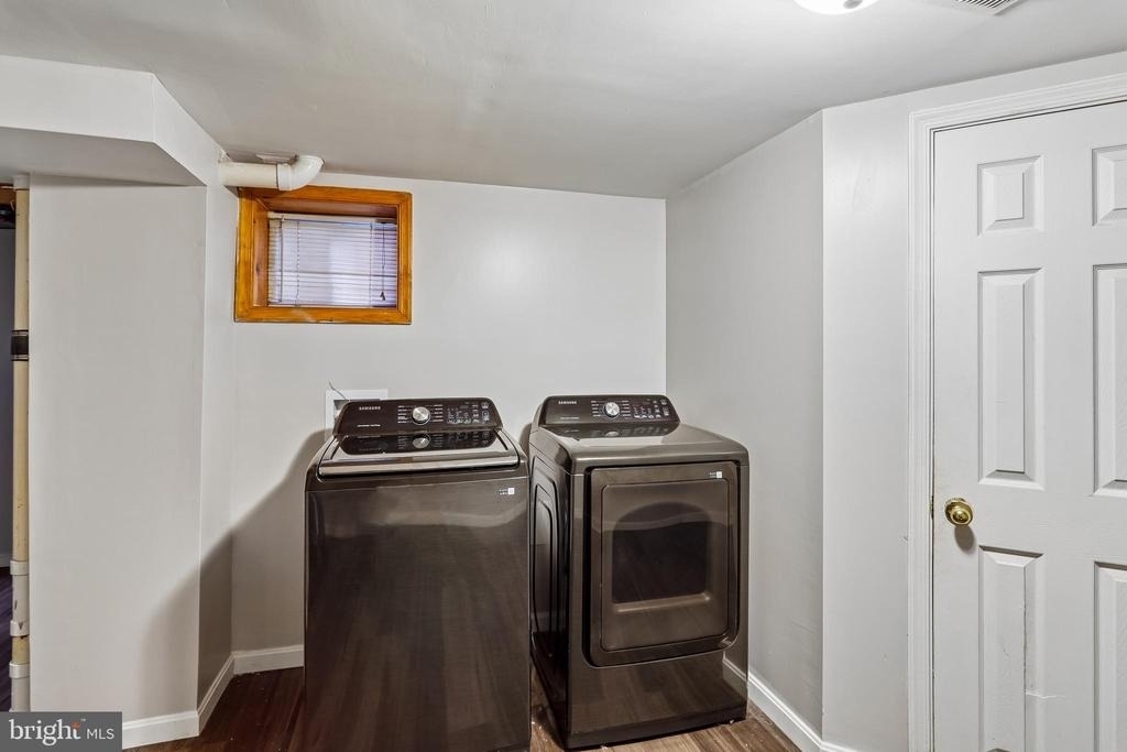 147 Denison Street - Photo 18