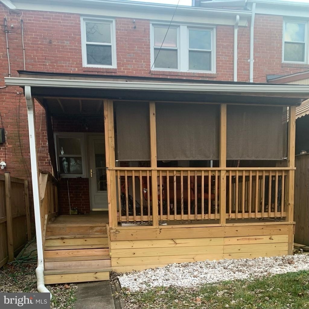 1008 E Lake Avenue - Photo 54