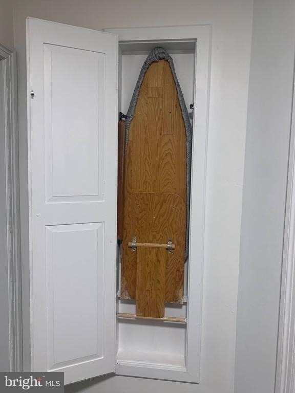 1008 E Lake Avenue - Photo 32