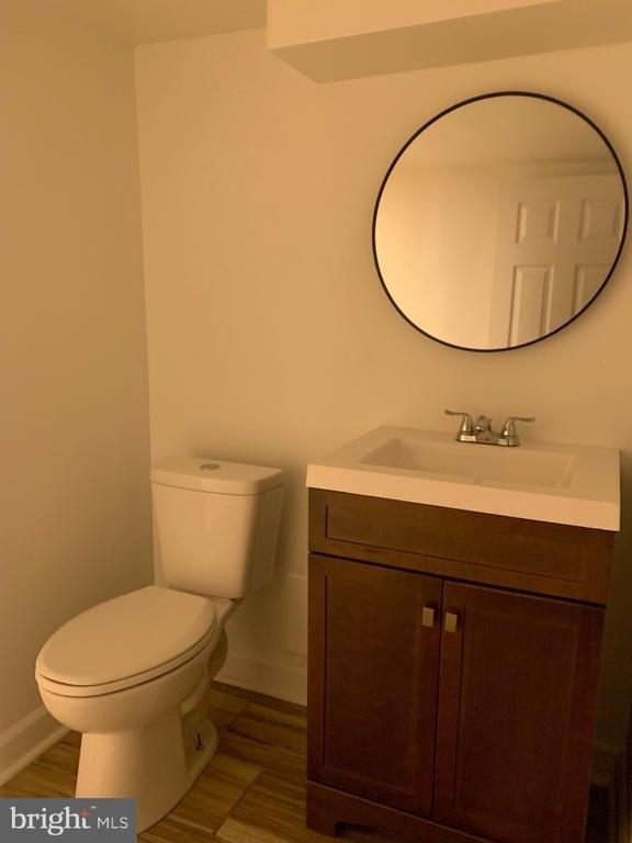 1008 E Lake Avenue - Photo 49