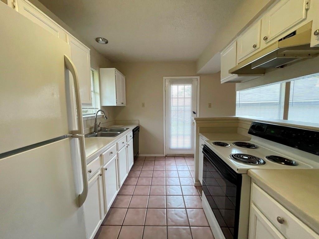 16719 Whitebrush Loop - Photo 12