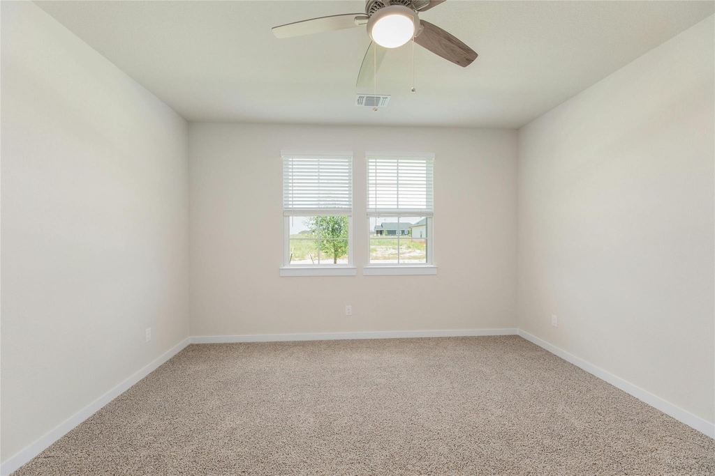 512 Clearlake Dr - Photo 19