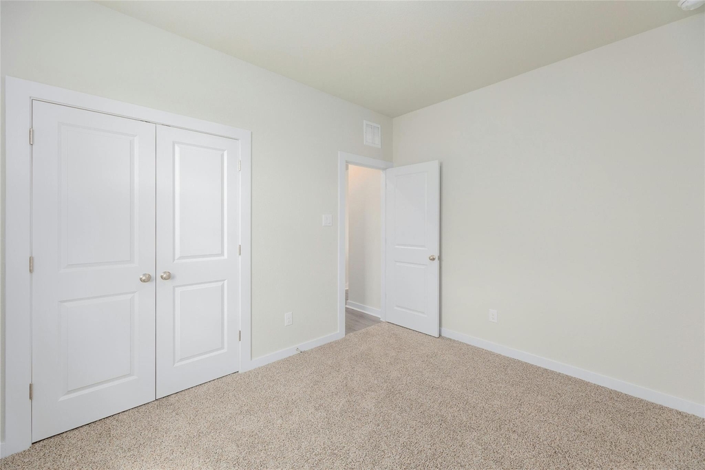 512 Clearlake Dr - Photo 24